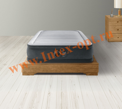      220 (9919133) Intex 67766